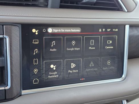 Used 2024 GMC Yukon Denali image 32