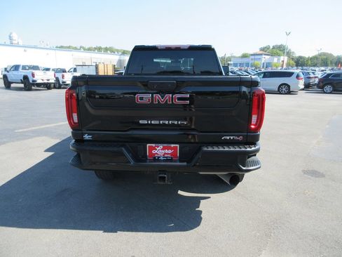 Used 2022 GMC Sierra 2500 AT4 w/ Gooseneck/5TH Wheel Package AWD/4WD image 6