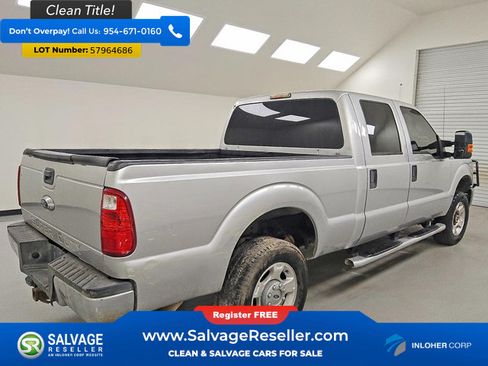 Used 2015 Ford F250 XLT w/ XLT Interior Package AWD/4WD image 4