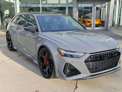 Used 2025 Audi RS 6 performance image 3