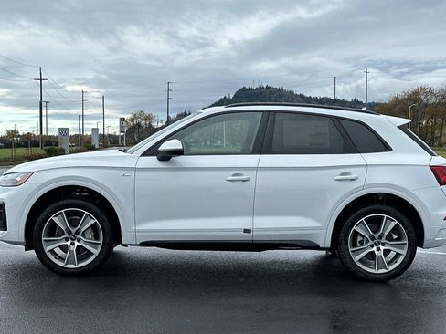 Used 2025 Audi Q5 2.0T Premium w/ Convenience Plus Package AWD/4WD image 6