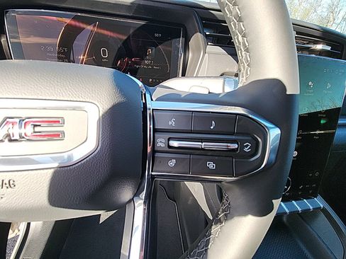 New 2026 GMC Terrain Elevation w/ Elevation Premium Package image 19