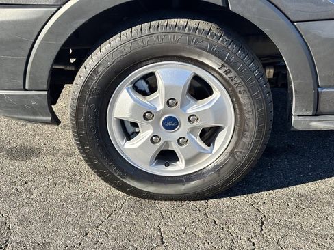 Used 2019 Ford Transit 350 XLT image 38