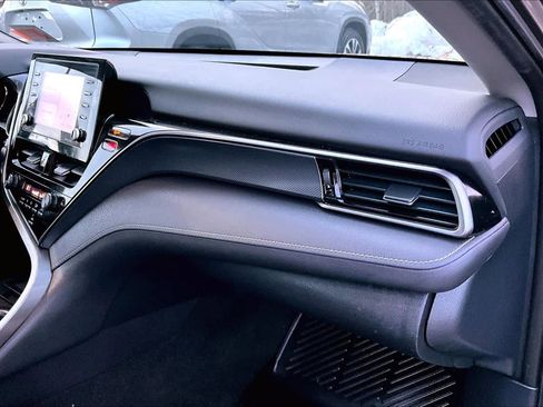 Certified 2023 Toyota Camry SE image 18