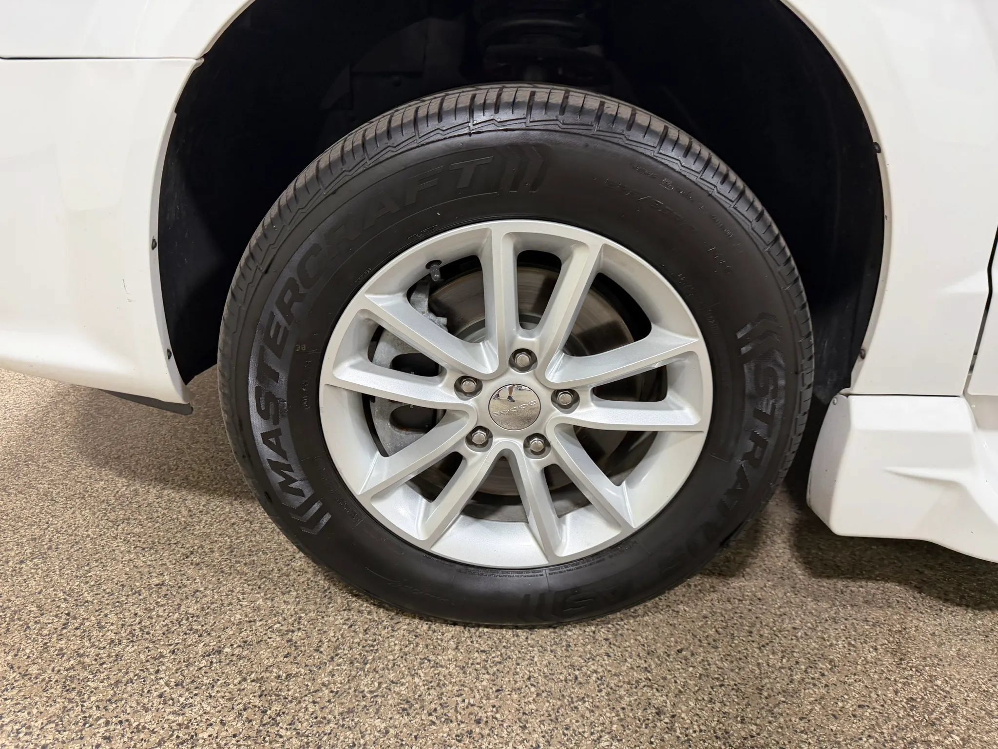 Used 2019 Dodge Grand Caravan SXT FWD image 65