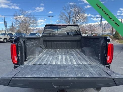 Used 2022 GMC Sierra 3500 Denali w/ Denali Ultimate Package image 14
