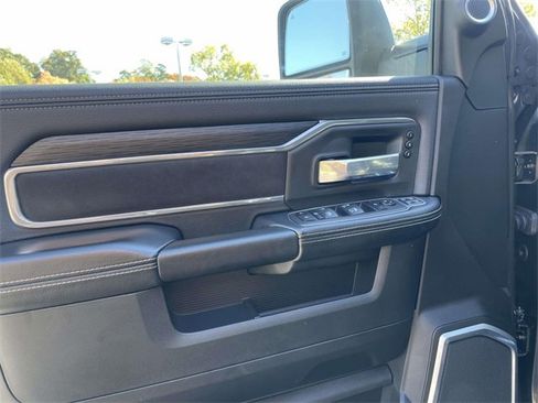 Used 2024 RAM 3500 Laramie w/ Night Edition image 13