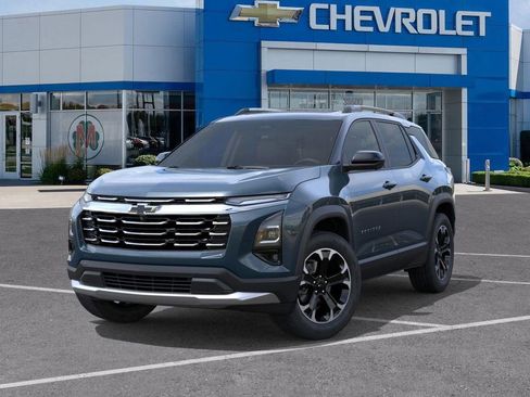 New 2026 Chevrolet Equinox LT image 6