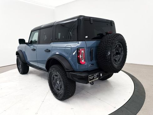 Used 2024 Ford Bronco Badlands image 16