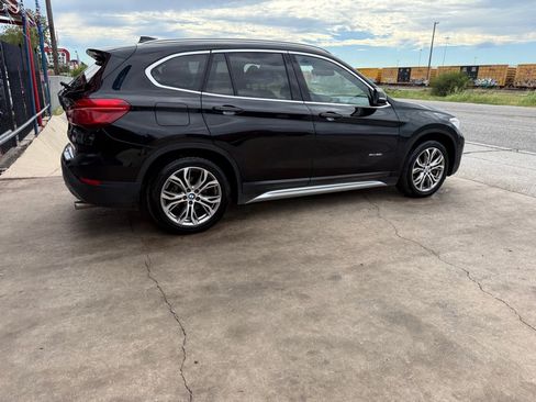 Used 2017 BMW X1 xDrive28i image 21