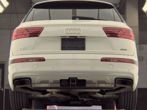 Used 2018 Audi Q7 2.0T Premium Plus AWD/4WD image 10