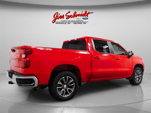 Used 2025 Chevrolet Silverado 1500 LT image 6