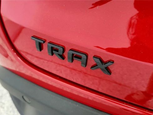 New 2026 Chevrolet Trax RS w/ Driver Confidence Package FWD image 17