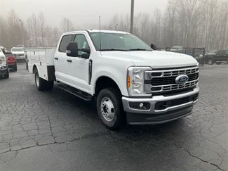 New 2026 Ford F350 XL w/ XL Chrome Package video 3