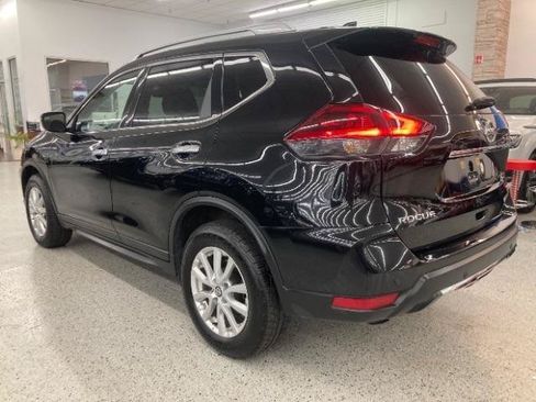 Used 2020 Nissan Rogue SV AWD/4WD image 7