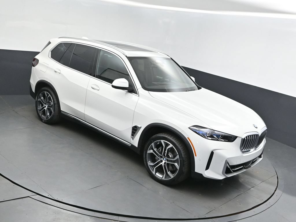 Used 2026 BMW X5 sDrive40i w/ Parking Assistance Package RWD image 36