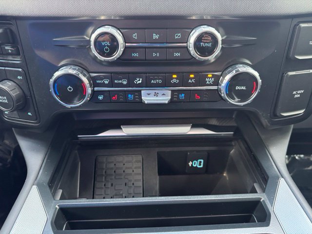 Used 2024 Ford F250 Platinum AWD/4WD image 28