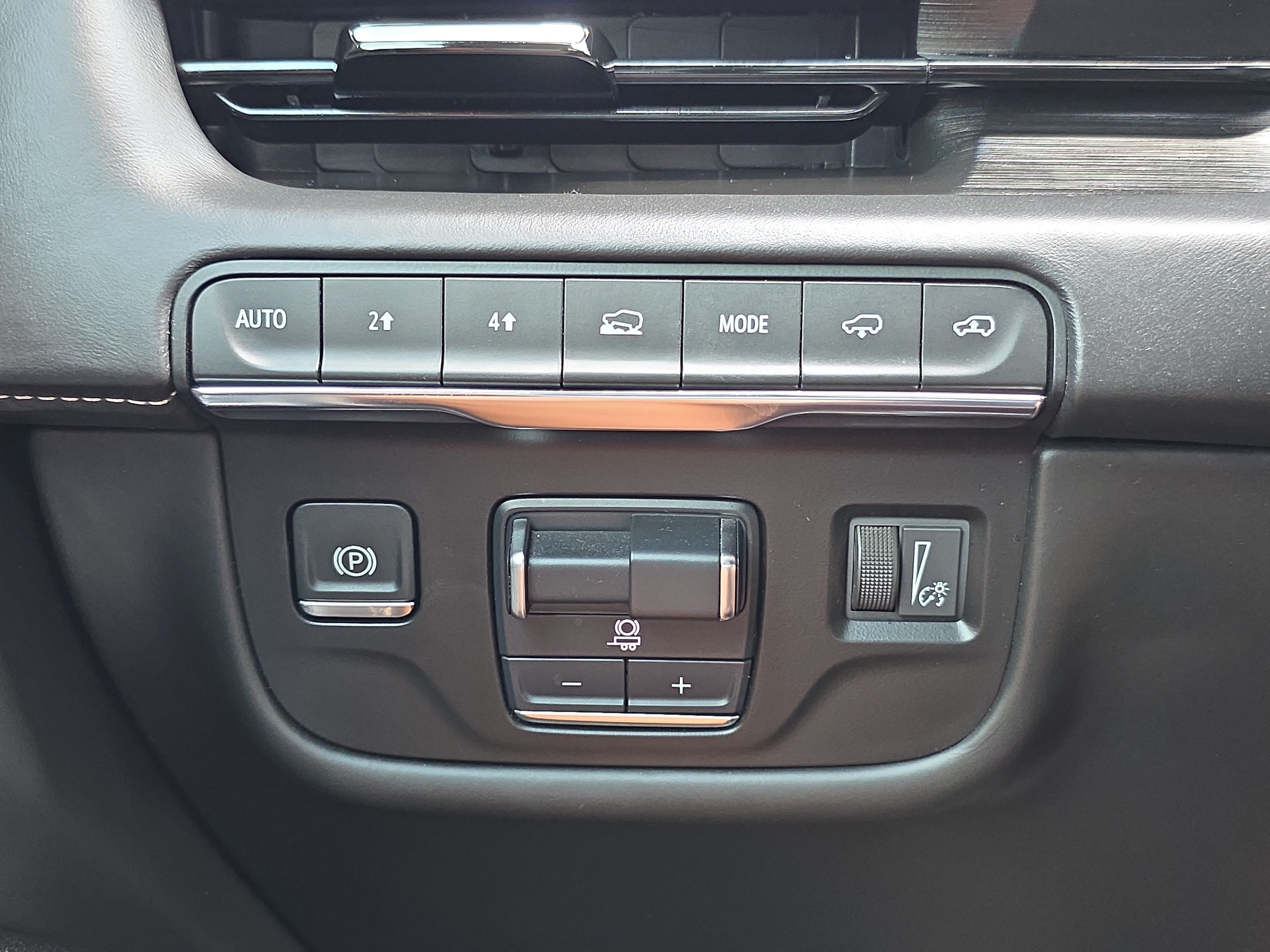 Used 2024 Cadillac Escalade Sport Platinum AWD/4WD image 28