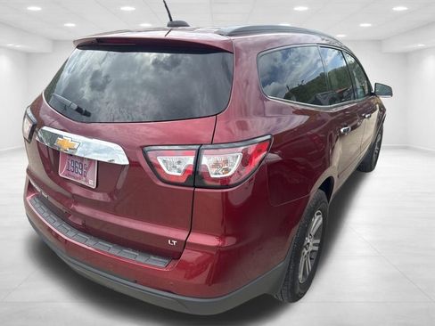 Used 2017 Chevrolet Traverse LT AWD/4WD image 5