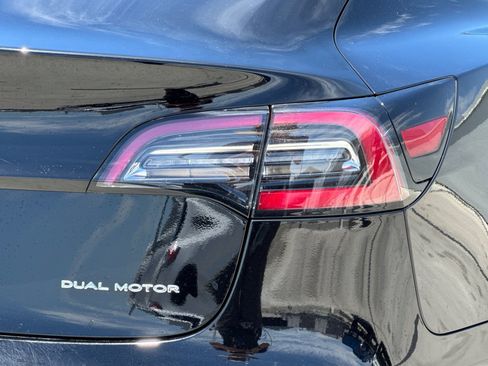 Used 2019 Tesla Model 3 Long Range AWD/4WD image 24