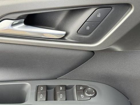 New 2026 Chevrolet Traverse LT image 19