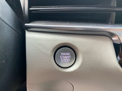 Used 2025 Kia Sorento EX w/ Panoramic Sunroof Package FWD image 18