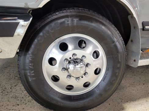 Used 1987 Ford F250 2WD SuperCab image 5