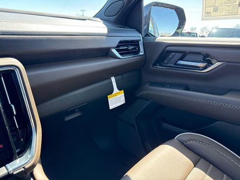 New 2026 GMC Yukon XL Denali Ultimate image 28