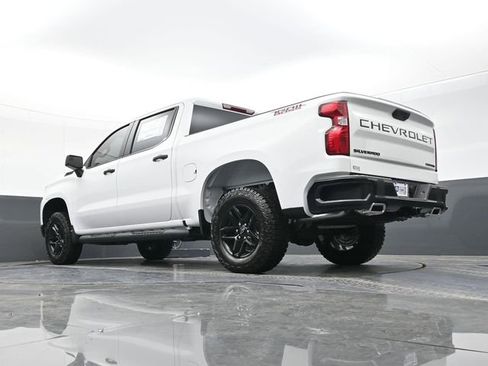 New 2026 Chevrolet Silverado 1500 Custom Trail Boss w/ LPO, Dark Essentials Package AWD/4WD image 33