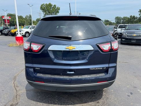 Used 2015 Chevrolet Traverse LT w/ Style and Technology Package AWD/4WD image 4