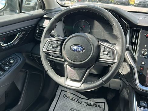 Used 2025 Subaru Outback Premium image 19