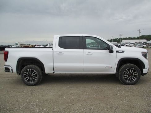 New 2026 GMC Sierra 1500 AT4 w/ AT4 Premium Package AWD/4WD image 3
