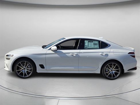 New 2026 Genesis G70 2.5T image 2