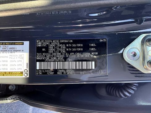 Used 2025 Toyota 4Runner TRD Pro AWD/4WD image 19