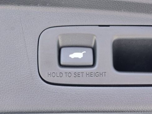 Used 2024 Honda CR-V EX-L image 13