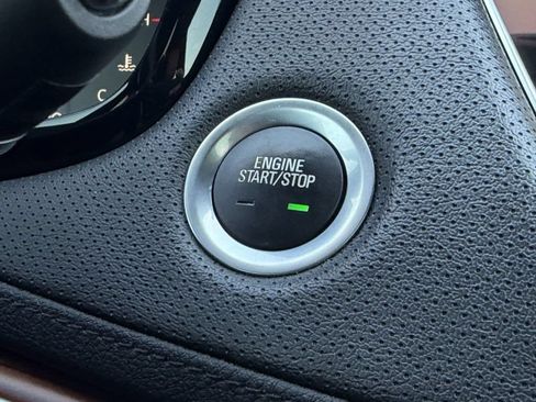 Used 2022 Cadillac XT5 Premium Luxury FWD image 26