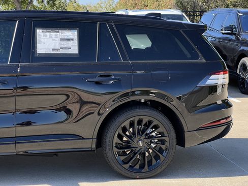 New 2025 Lincoln Aviator Reserve w/ Equipment Group 201A image 6