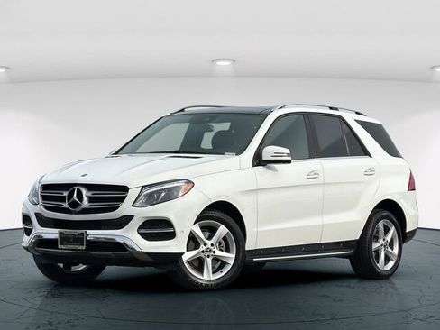 Used 2018 Mercedes-Benz GLE 350 4MATIC image 2