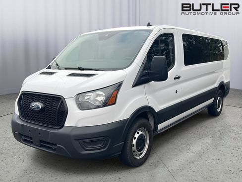 Used 2021 Ford Transit 350 XL image 2