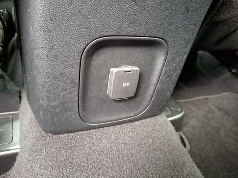 Used 2020 Ford Escape SE FWD image 12