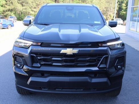 New 2024 Chevrolet Colorado LT w/ LT Convenience Package III image 2