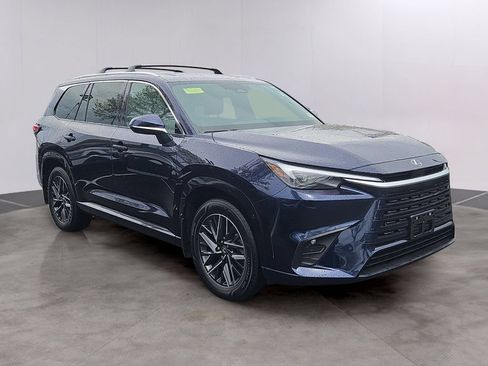 Used 2025 Lexus TX 350 AWD w/ Technology Package image 2