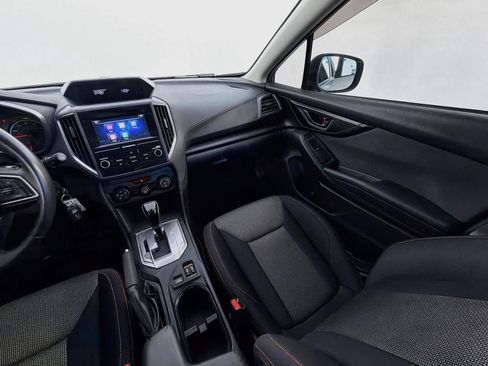 Used 2018 Subaru Crosstrek 2.0i Premium w/ Popular Package #2 AWD/4WD image 12