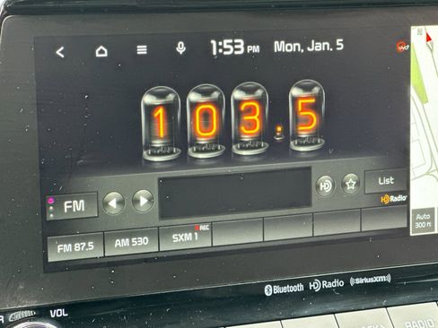 Certified 2022 Kia Seltos S image 18