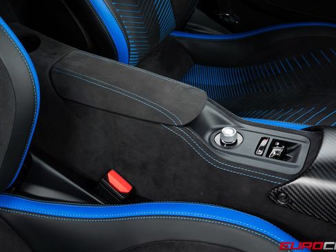 Used 2023 Maserati MC20 Coupe RWD image 38