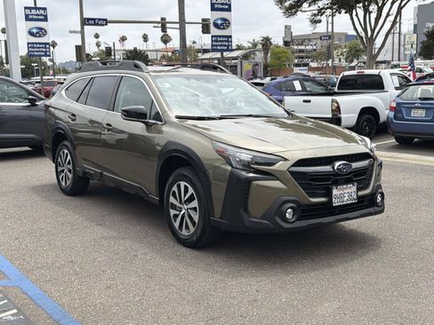Certified 2024 Subaru Outback Premium AWD/4WD image 3