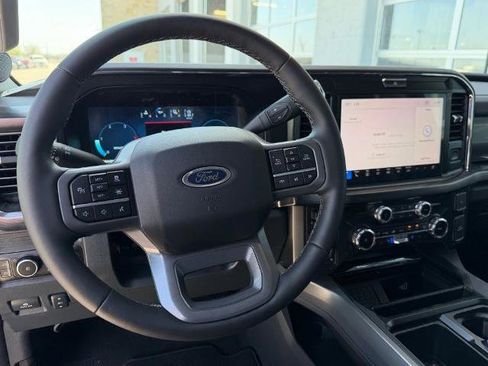 New 2026 Ford F250 Lariat w/ Black Appearance Package image 11