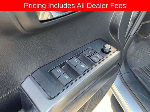 Certified 2022 Toyota Tacoma TRD Off-Road w/ TRD Premium Off Road Package AWD/4WD image 18