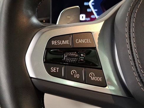 Certified 2024 BMW X6 M60i w/ Dynamic Handling Package image 17