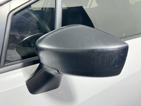 Used 2020 Nissan Versa S image 12